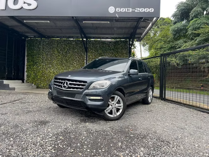 MERCEDES ML 350 SUPER AUTOS ACEPTAMOS TRADE IN - Imagen 2