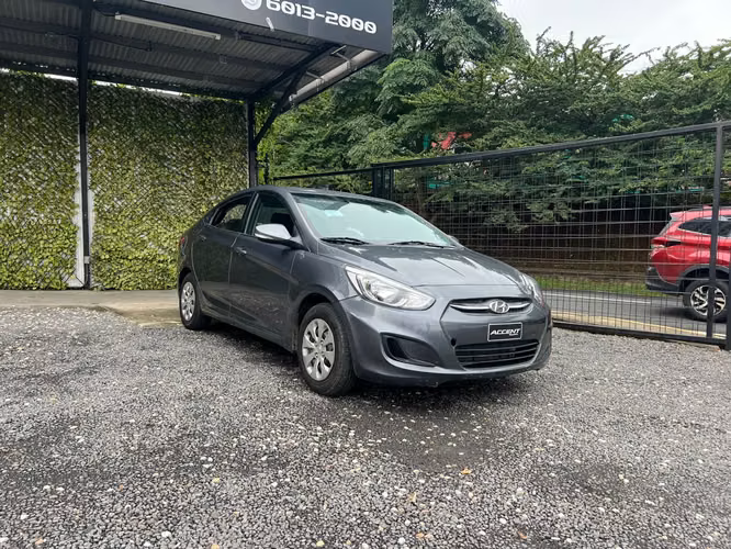 HYUNDAI ACCENT SUPER AUTOS ACEPTAMOS TRADE IN - Imagen 10