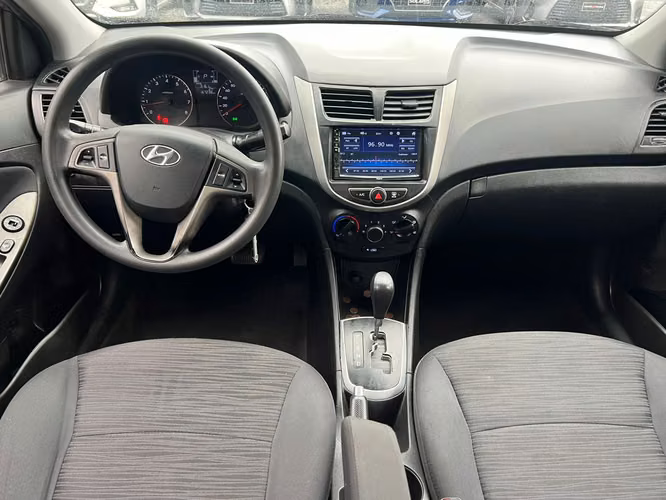 HYUNDAI ACCENT SUPER AUTOS ACEPTAMOS TRADE IN - Imagen 23