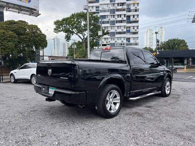 DODGE RAM 1500 SUPER AUTOS ACEPTAMOS TRADE IN