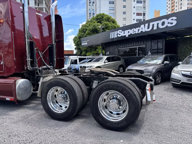 PETERBILT 386 SUPER AUTOS ACEPTAMOS TRADE IN - Imagen 32