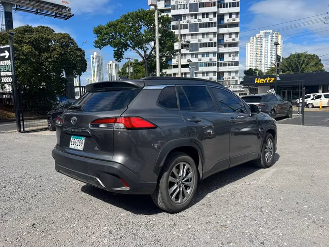 TOYOTA COROLLA CROSS  SUPER AUTOS ACEPTAMOS TRADE IN - Imagen 9