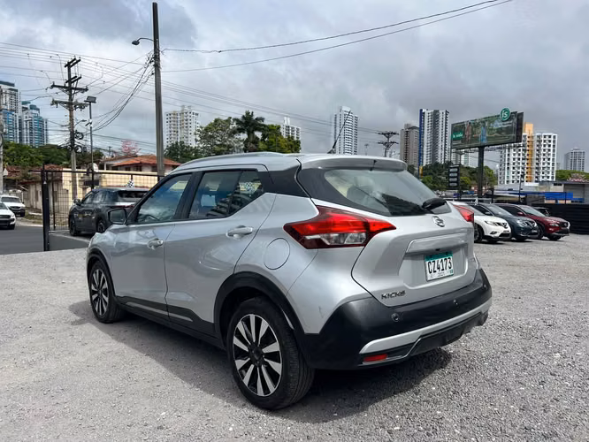 NISSAN KICKS SUPER AUTOS ACEPTAMOS TRADE IN - Imagen 18