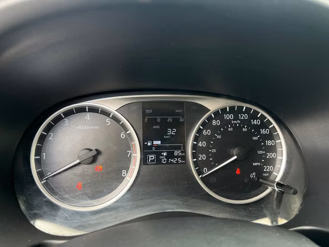 NISSAN KICKS SUPER AUTOS ACEPTAMOS TRADE IN - Imagen 37