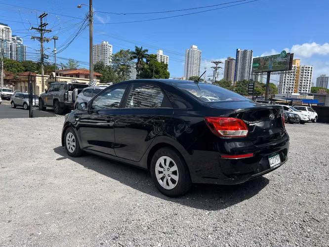 KIA SOLUTO SUPER AUTOS ACEPTAMOS TRADE IN - Imagen 14