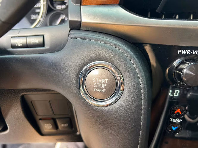 LEXUS LX570 SUPER AUTOS ACEPTAMOS TRADE IN - Imagen 14
