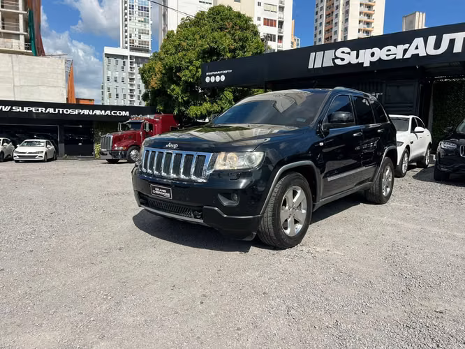 JEEP GRAND CHEROKEE SUPER AUTOS ACEPTAMOS TRADE IN