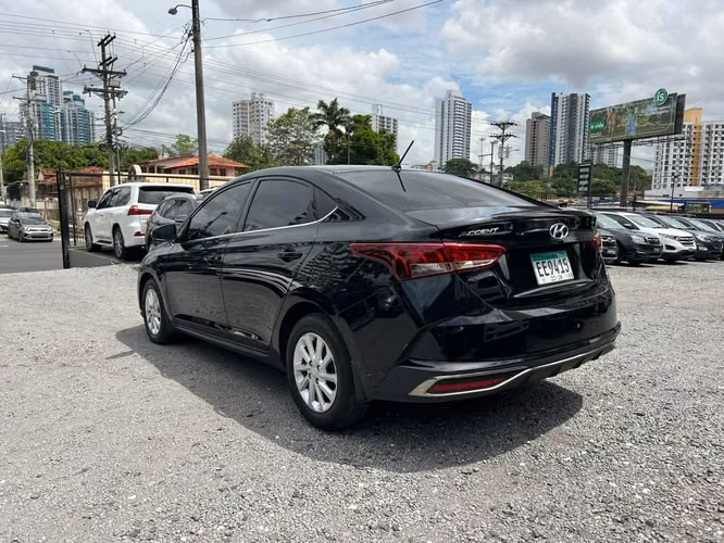 HYUNDAI ACCENT ACEPTAMOS TRADE IN SUPER AUTOS - Imagen 10