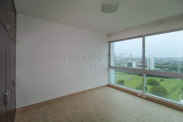 Apartamento de 3 habitaciones en PH Titanium Costa del Este - Imagen 7