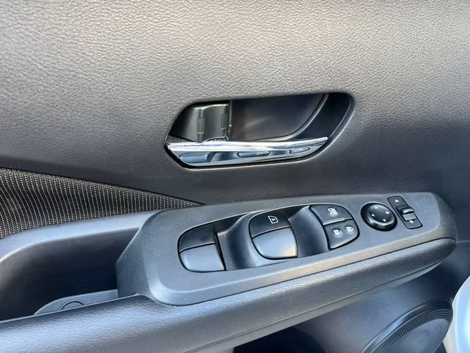 NISSAN KICKS SUPER AUTOS ACEPTAMOS TRADE IN - Imagen 13