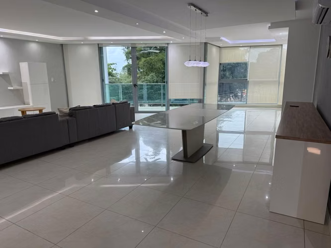 Venta de Apartamento en Avenida Balboa, PH Allure at the Park