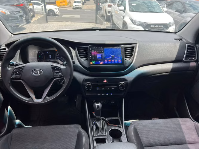 HYUNDAI TUCSON  SUPER AUTOS ACEPTAMOS TRADE IN - Imagen 17