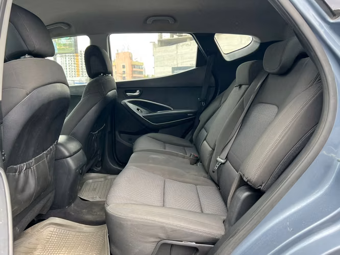 HYUNDAI SANTA FE  SUPER AUTOS ACEPTAMOS TRADE IN - Imagen 13