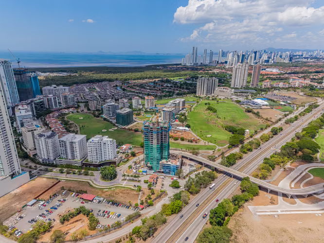 Se alquila residencia en Santa Maria - Imagen 2