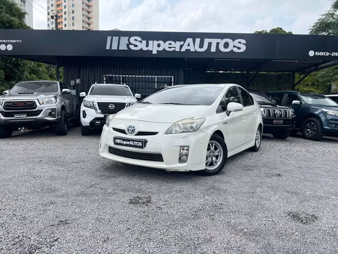 TOYOTA PRIUS  SUPER AUTOS ACEPTAMOS TRADE IN