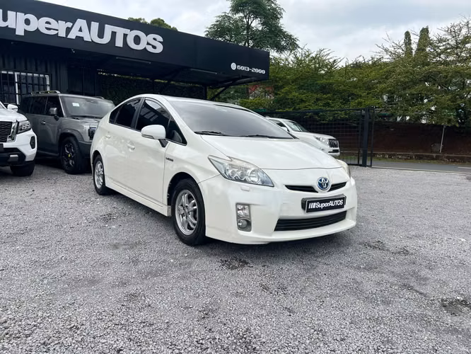 TOYOTA PRIUS  SUPER AUTOS ACEPTAMOS TRADE IN - Imagen 2