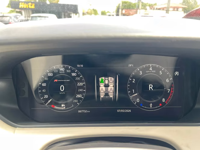 LAND ROVER RANGE ROVER VELAR  R-DYNAMIC SUPER AUTOS ACEPTAMOS TRADE IN