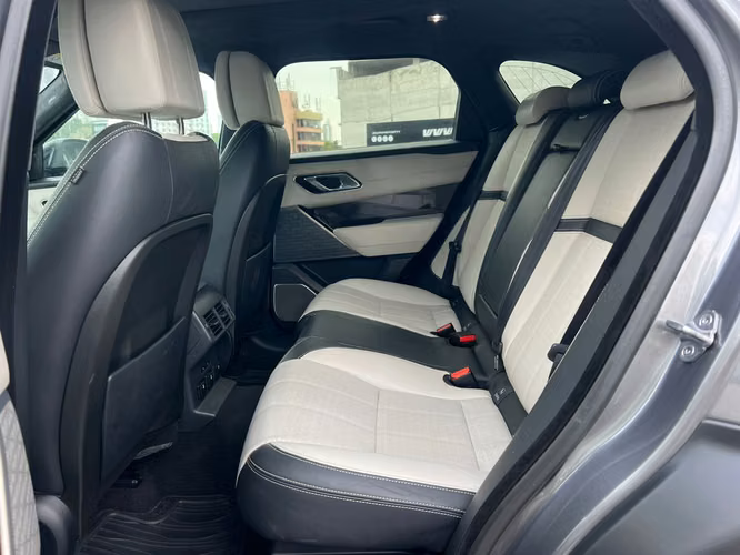 LAND ROVER RANGE ROVER VELAR  R-DYNAMIC SUPER AUTOS ACEPTAMOS TRADE IN