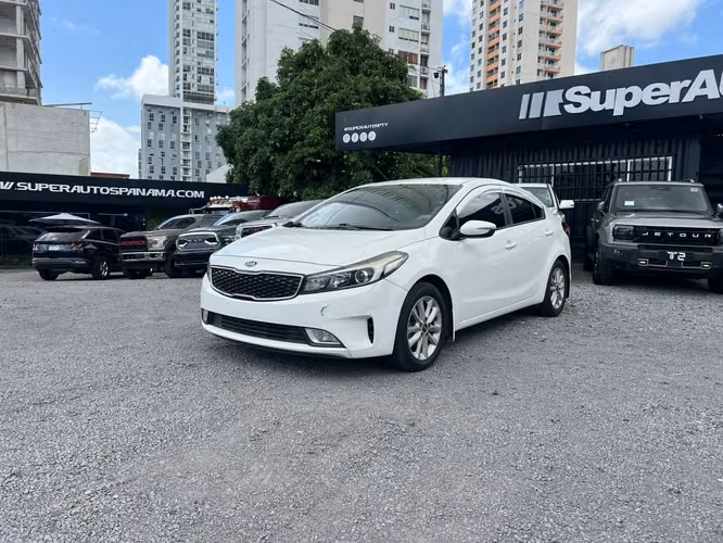 KIA CERATO  SUPER AUTOS ACEPTAMOS TRADE IN - Imagen 2