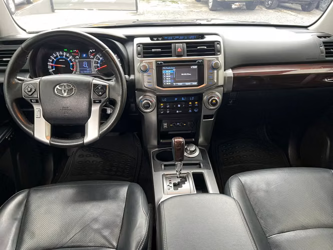 TOY0TA 4RUNNER ACEPTAMOS TRADE IN SUPER AUTOS - Imagen 6