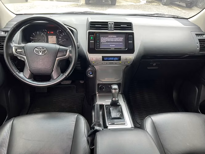 Toyota Land Cruiser Prado  ACEPTAMOS TRADE IN SUPER AUTOS - Imagen 6