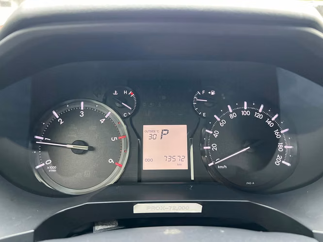 Toyota Land Cruiser Prado  ACEPTAMOS TRADE IN SUPER AUTOS - Imagen 11