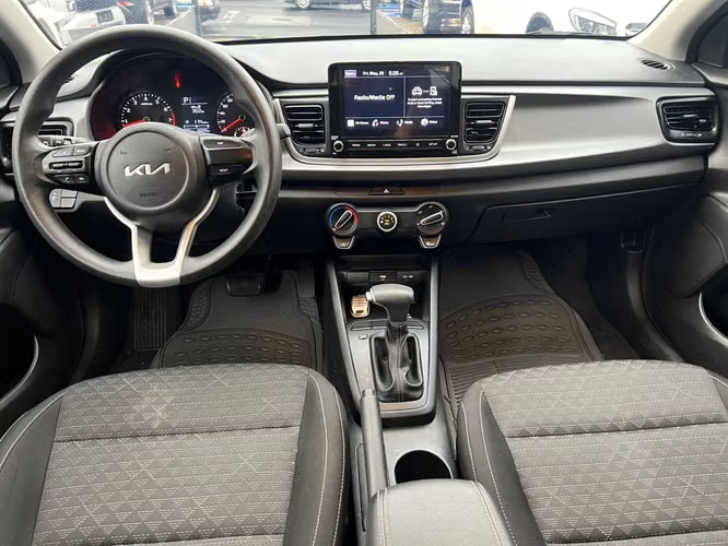 KIA RIO  SUPER AUTOS ACEPTAMOS TRADE IN - Imagen 5