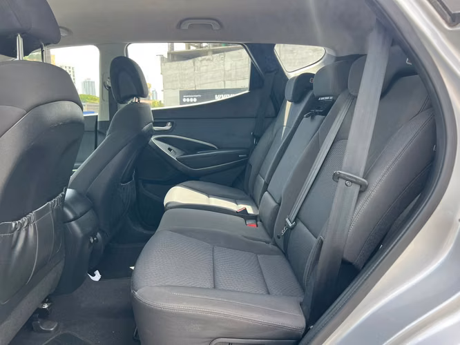 HYUNDAI SANTA FE  SUPER AUTOS ACEPTAMOS TRADE IN