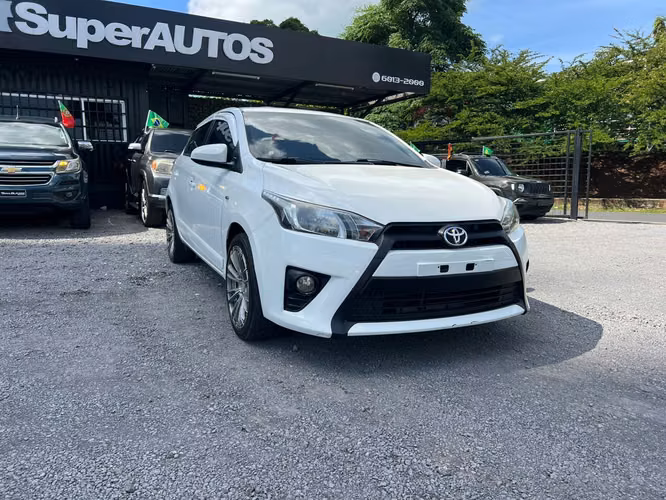TOYOTA YARIS  SUPER AUTOS ACEPTAMOS TRADE IN - Imagen 3