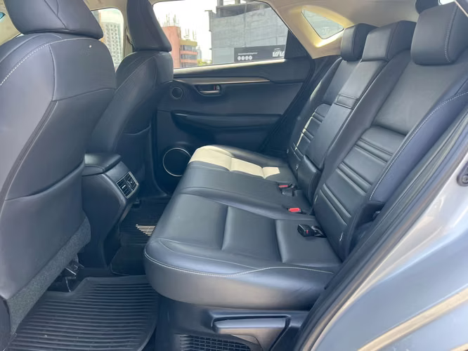 LEXUS NX300h  SUPER AUTOS ACEPTAMOS TRADE IN - Imagen 8
