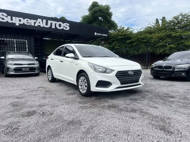 HYUNDAI ACCENT  SUPER AUTOS ACEPTAMOS TRADE IN - Imagen 2