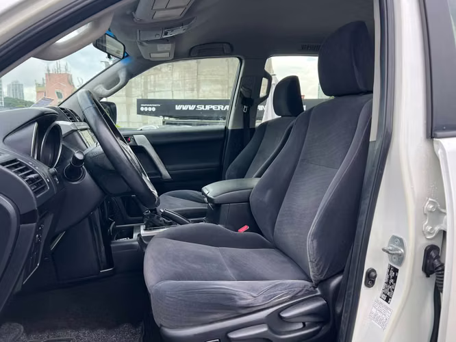 TOYOTA PRADO  SUPER AUTOS ACEPTAMOS TRADE IN - Imagen 8