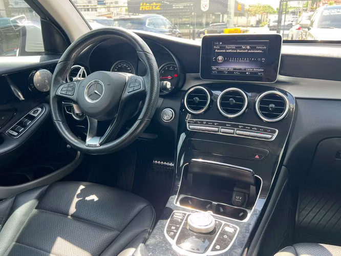 MERCEDES-BENZ GLC 200  SUPER AUTOS ACEPTAMOS TRADE IN - Imagen 8