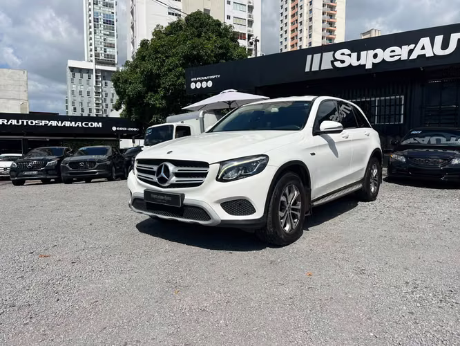 MERCEDES-BENZ GLC 200  SUPER AUTOS ACEPTAMOS TRADE IN - Imagen 3