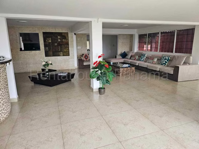 Casa en Venta en Albrook YM