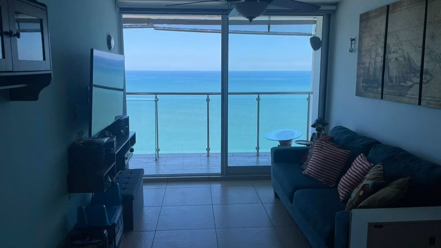 Venta de Hermoso apartamento frente al mar en San Carlos - Imagen 13