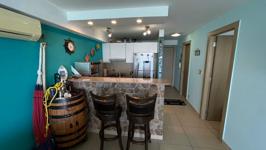 Venta de Hermoso apartamento frente al mar en San Carlos - Imagen 16