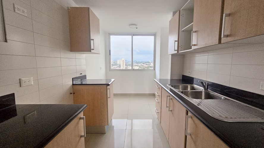 VENTA Y ALQUILER DE PH EN COSTA DEL ESTE