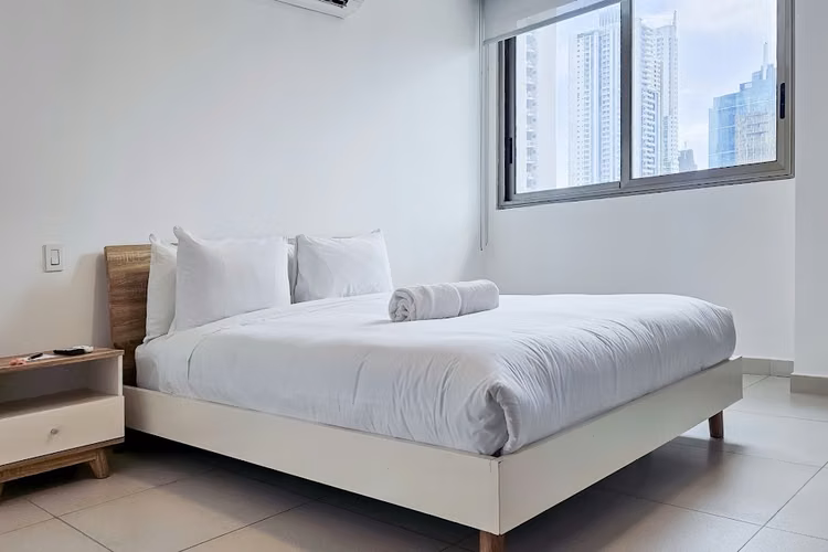 Alquiler apartamento amoblado Costa del Este - Imagen 4