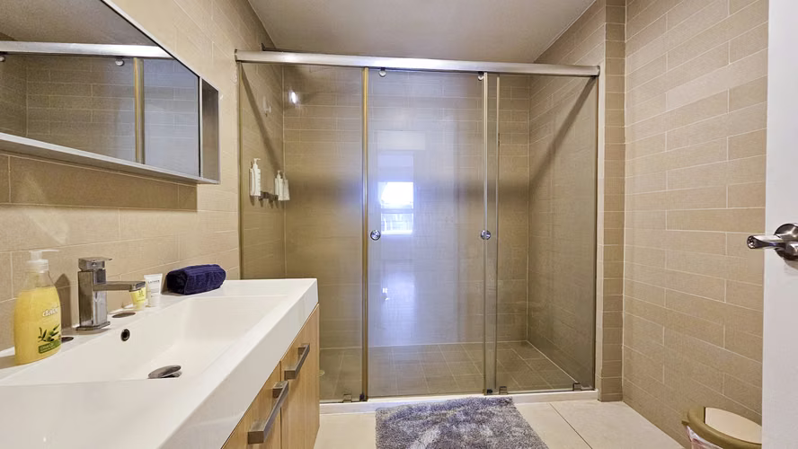 VENTA Y ALQUILER DE APARTAMENTO AMOBLADO EN AV BALBOA - Imagen 4
