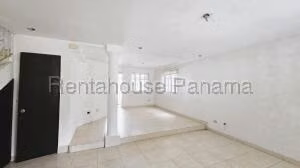 Venta de Casa con 184m2 en Altos de Panama 27-1198SR - Imagen 12
