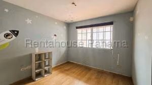 Venta de Casa con 184m2 en Altos de Panama 27-1198SR - Imagen 7