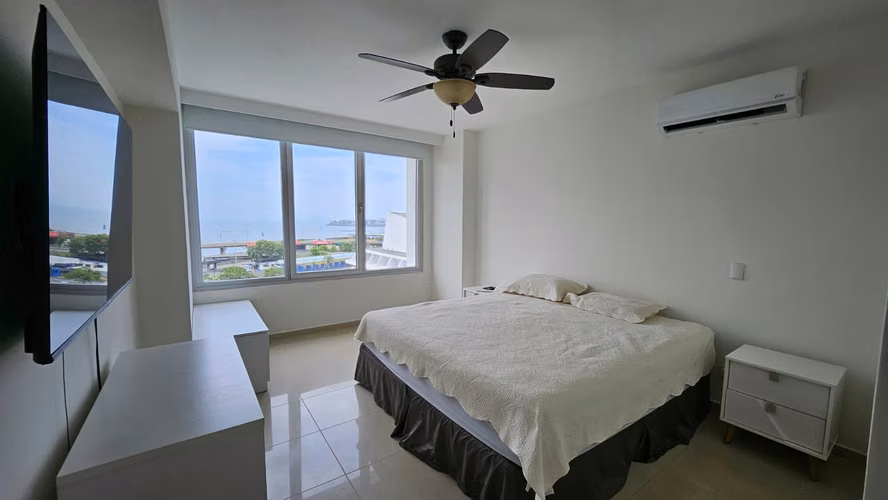 Alquilo CABOMARZO -Apartamento Amoblado en San Francisco 173m2 $2,500 - Imagen 11