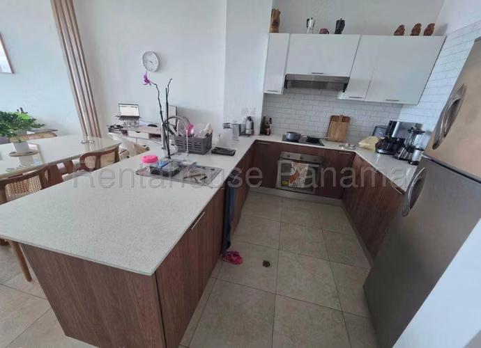 271255. Se alquila apartamento amoblado 101m, 1 recámara, 1.5 baños. Vista al mar - Imagen 13