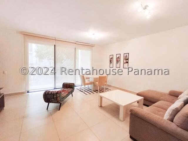 271237. Se alquila apartamento amoblado en PB, 2 recámaras, 1 baño, 98m - Imagen 14