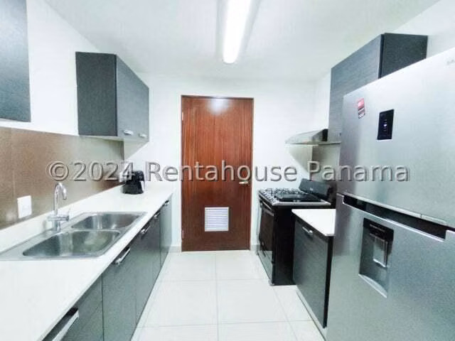 271237. Se alquila apartamento amoblado en PB, 2 recámaras, 1 baño, 98m - Imagen 6