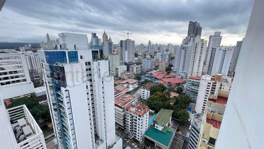 Alquiler de apartamento amoblado en El Cangrejo - Imagen 7