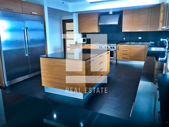 Apartamento frente al Parque Omar en PH Arboleda - Imagen 6