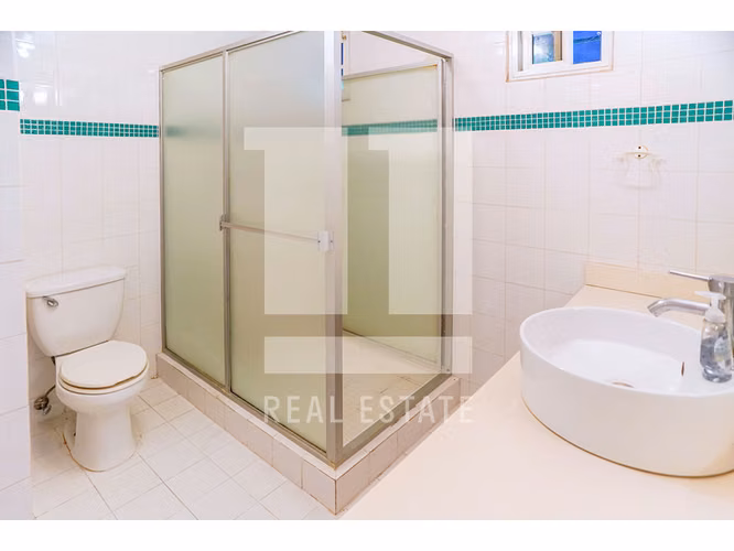 Casa Duplex en Altos del Golf - Imagen 10