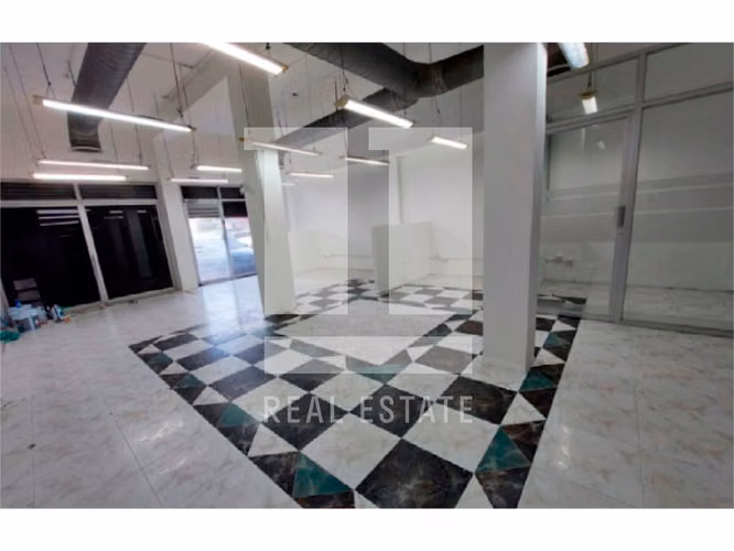 Local Comercial en PH Carioca - Imagen 2
